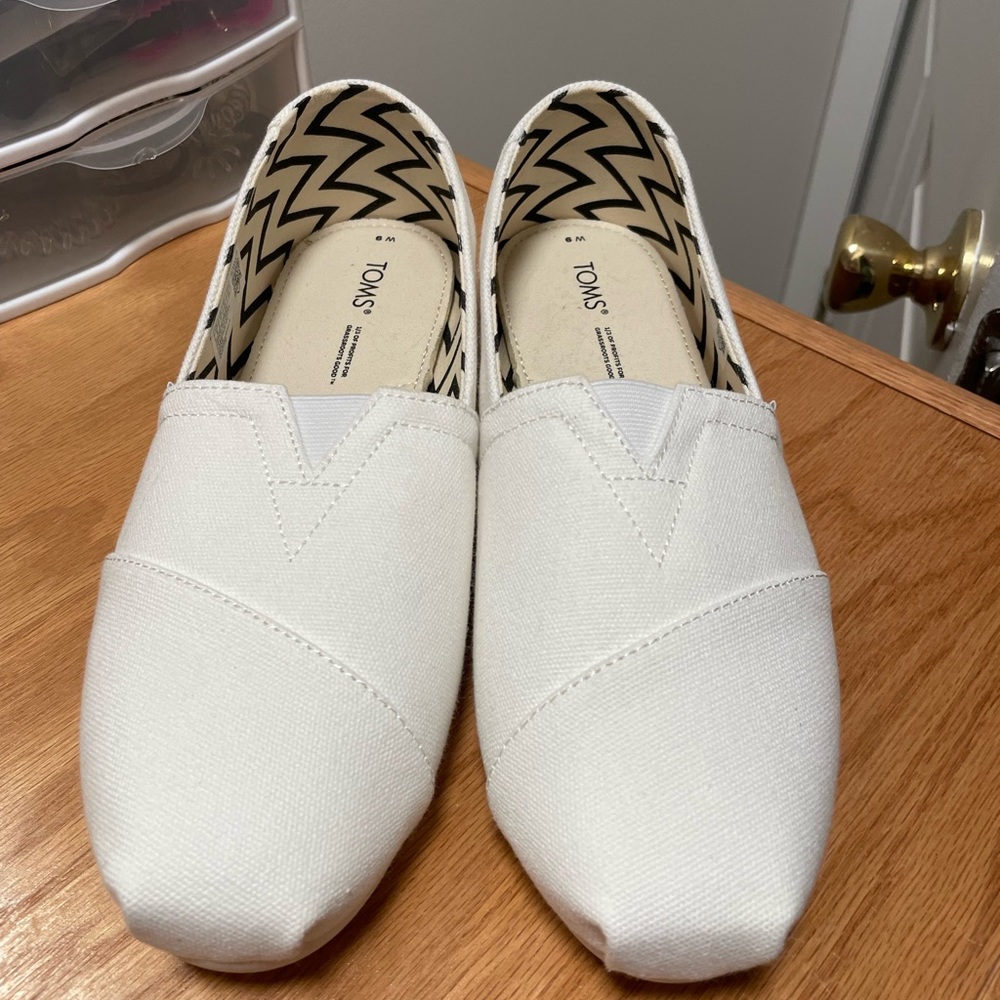 Women’s Toms Alpargata Slip on